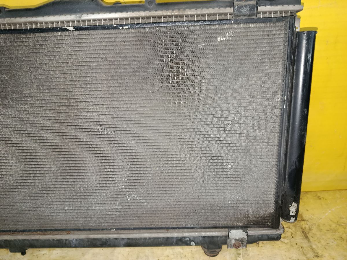 Радиатор ДВС на Mitsubishi Grandis NA4W 4G69 Фото 5