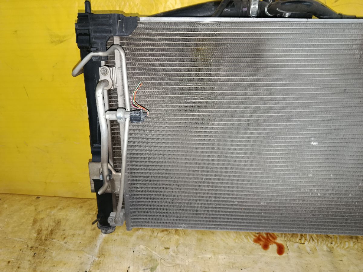 Радиатор ДВС 00001330T0, 00001330T2, 00001330V1, 00001330V6, 00001330W6, 01163041, 018M41, 033-017-0019, 033-017-0024-B, 0500031, 0AMI5821, 1025349SX, 105216, 1100290029, 119088, 122089, 128952T, 1330T0, 1330T2, 1330V1, 1330V6, 1330W6, 1350A050, 1350A206, 1350A294, 1350A297, 140093N, 1608172180, 1608172380, 1608997980, 1608998080, 1611728280, 182440, 2064036, 2428952, 242895220JP, 2428952H, 2428952J, 2428952JP, 2428952JPLUX, 2428952K, 2428952R, 2428952U, 247362, 24736220JP, 247362H, 247362HA, 247362HLUX, 247362J, 247362JP, 247362R, 247369U, 314433, 32002207, 3321-8503, 4321-1013, 4322-1006, 470R0404, 522207R, 52234, 523408-1, 5234081K, 523408A1, 53906, 60322207, 6114161N, 628952, 735575, 8010-028, 8580805, 8MK 376 900-681, A247362H, ACRB035, ACRM035, ADC49863, ARD1449, C557-80, CR 2022 000S, CU2979, DA3470, DAP347000, DCM2532, DRM45023, FP 48 A1372, FP 48 A1372-X, FRC1277, FRC1277M, FX-036-6680, FX-036-6680A, JPR0048, KK0158, KY-MC0088-07, LH2979(1R)M/T, LRC11197, M156I67, MB24500500000, MB37089A, MBLAN07-911, MBLAN07912, MC0001-CY, MC0088-07, MC0088-07-2R, MCCY1226, MK-1004, MMC01-CY, MMC08807, MN156092, MS1181R, MS1221R, MT2207, MT7359, MTA2207, NC01058012B, NC01058013, NC01058013B, NDM-1029, NDM-1029-T, PL032036, PR4010A2, PRD1449, PRS3800, PRS4017, RA628952, RA628952Q, RB-1019, RC00200, SG-MC0001-CY, SG-MC0088-07, SG-MC0088-07-R, TD-036-6680, TD-036-6680A, TGA1022, VCS0650, VCS0916, VCS1118, VCS628952, VCS7895, VCS8952, VCS8953, VT06126, WG1722706 на Mitsubishi Outlander CW5W 4B12 Фото 2