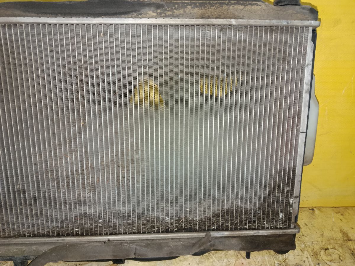 Радиатор ДВС на Subaru Legacy Wagon BR9 EJ253 Фото 3