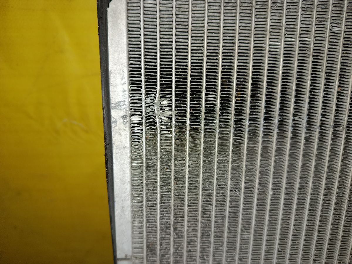 Радиатор ДВС на Subaru Impreza G4 GJ2 FB16 Фото 2