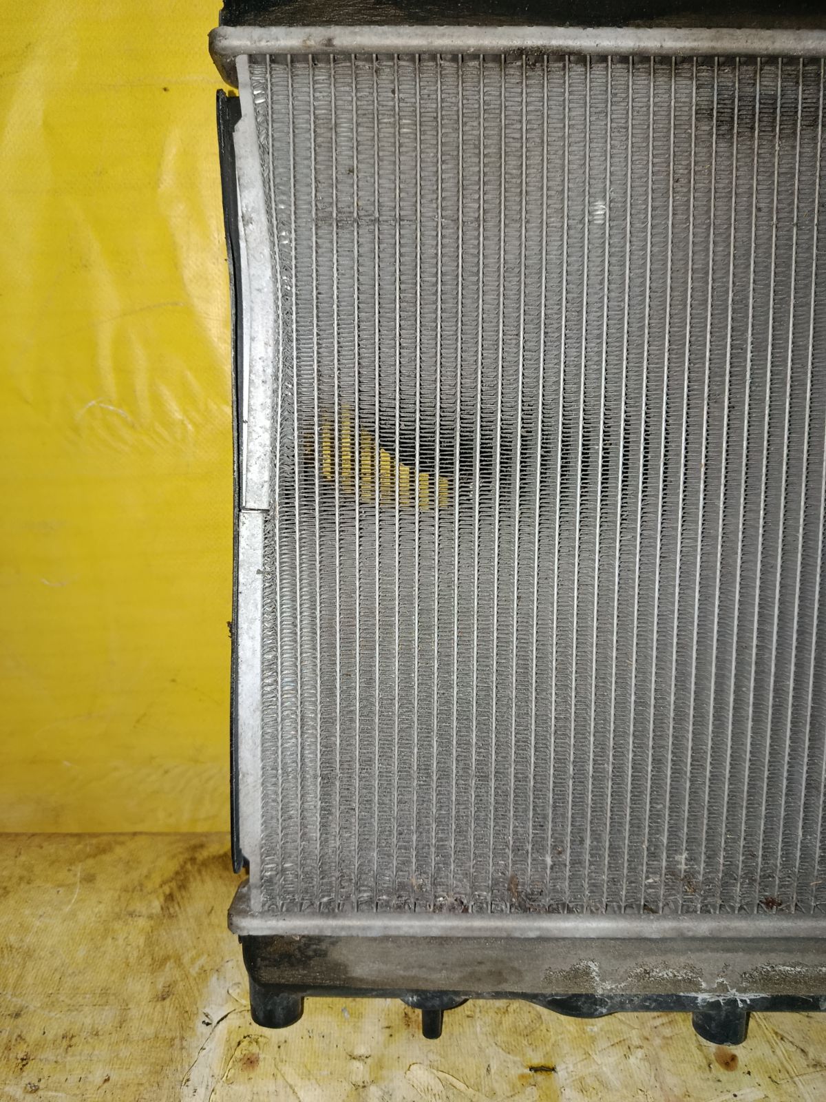 Радиатор ДВС на Subaru Legacy BM9 EJ255 Фото 2