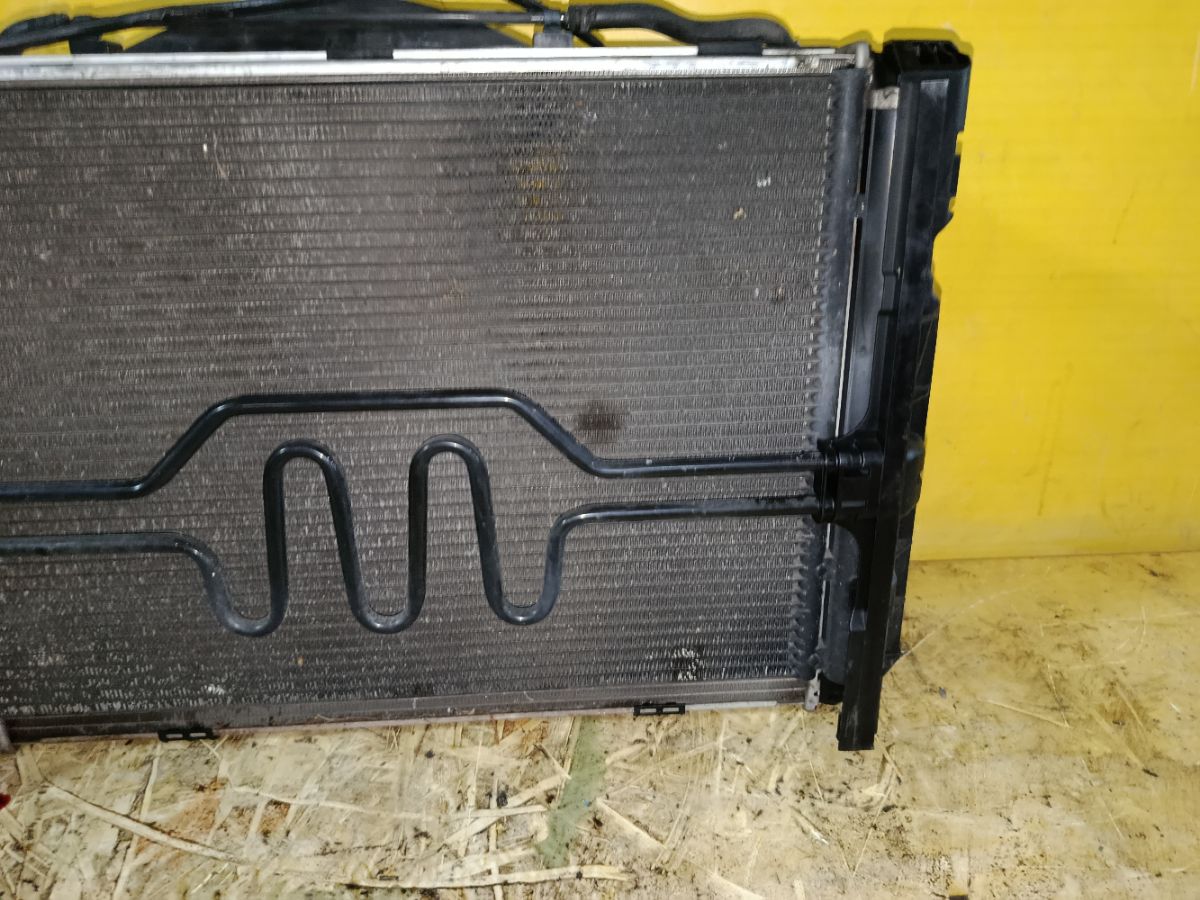 Радиатор ДВС 39442694, 6450920630001 на Bmw 3-Series E91-US72 N46B20BD Фото 3