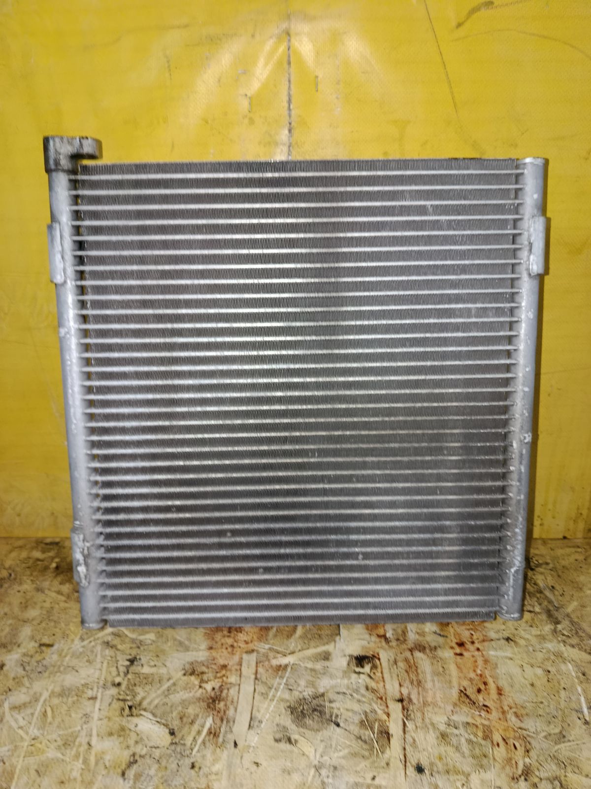 Радиатор кондиционера A0110-S2G-0002 на Honda Capa GA6 D15B Фото 1