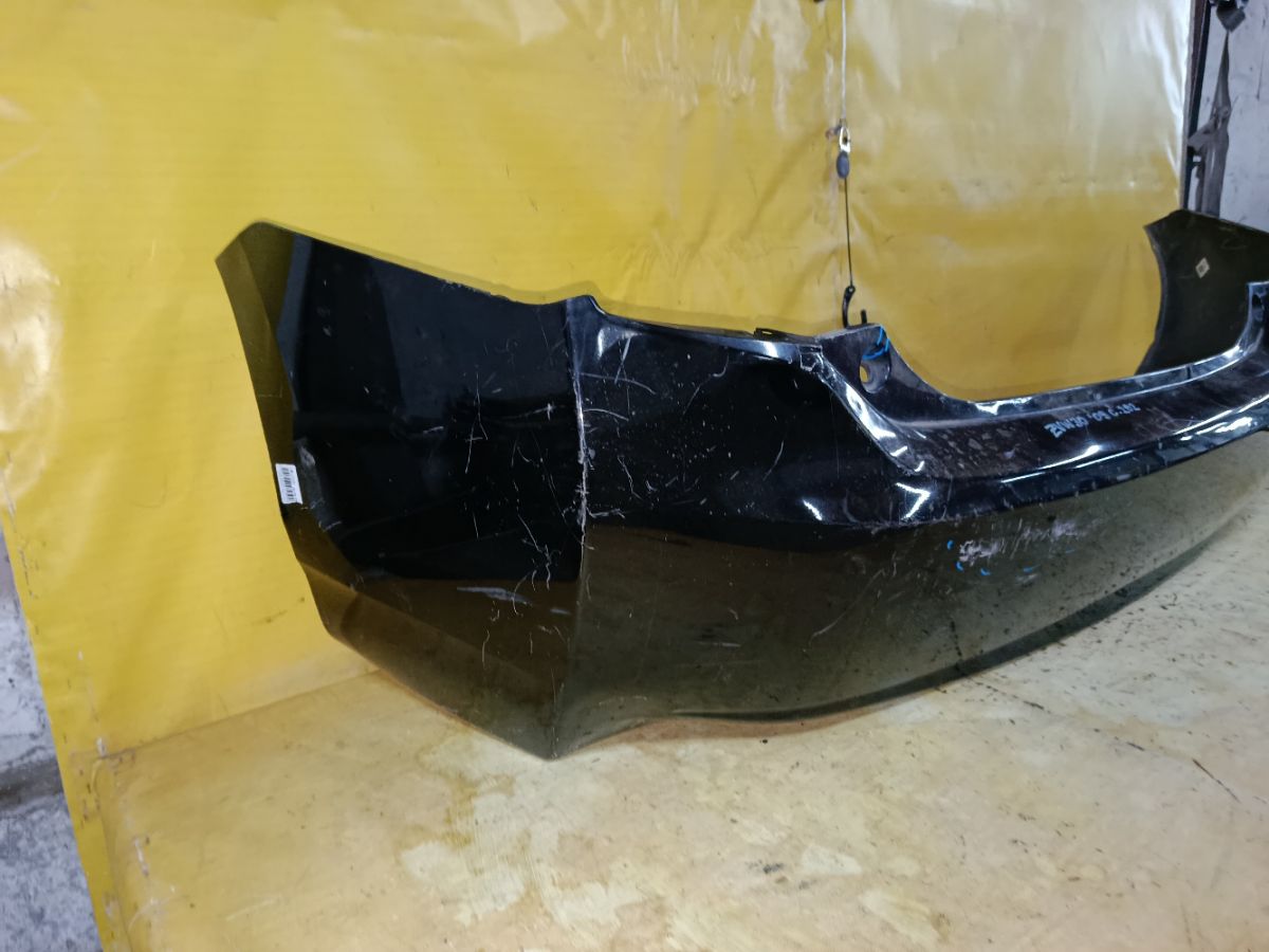 Бампер 52159-47050 на Toyota Prius ZVW30 Фото 2