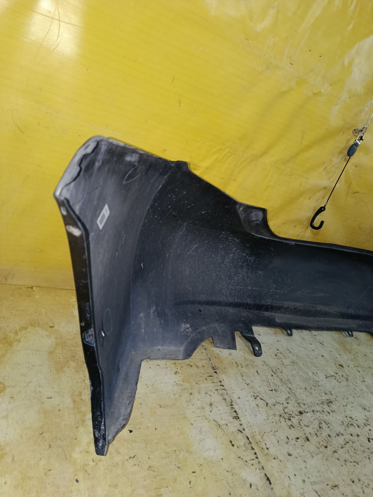 Бампер 52159-47050 на Toyota Prius ZVW30 Фото 6