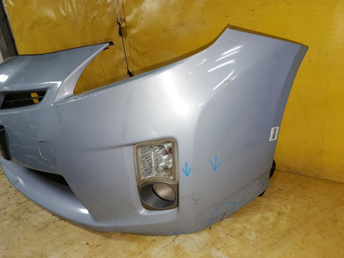 Бампер на Toyota Prius ZVW30 Фото 3
