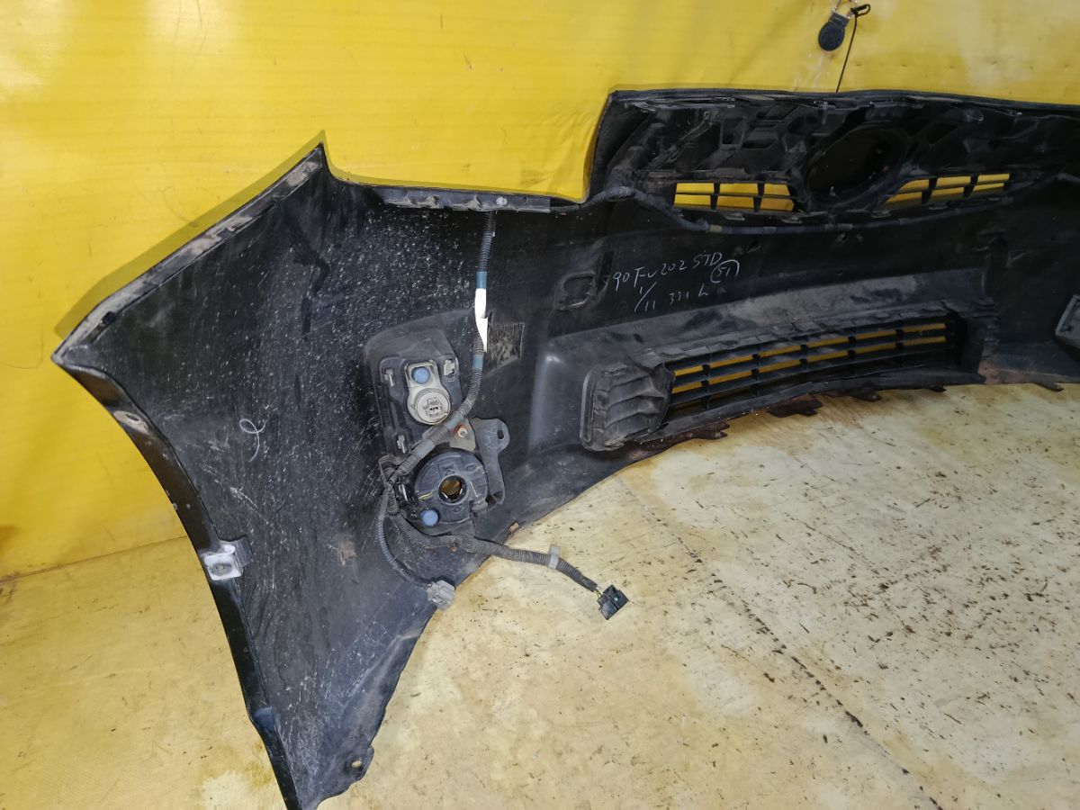 Бампер на Toyota Prius ZVW30 Фото 11