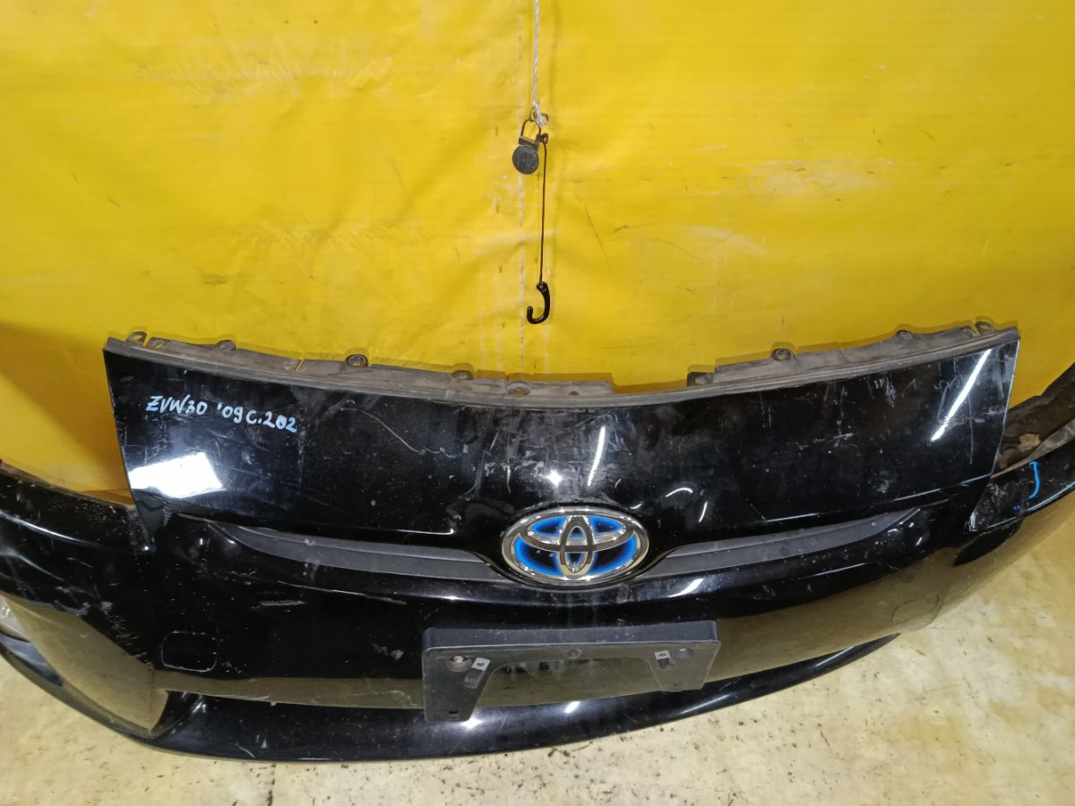 Бампер на Toyota Prius ZVW30 Фото 4