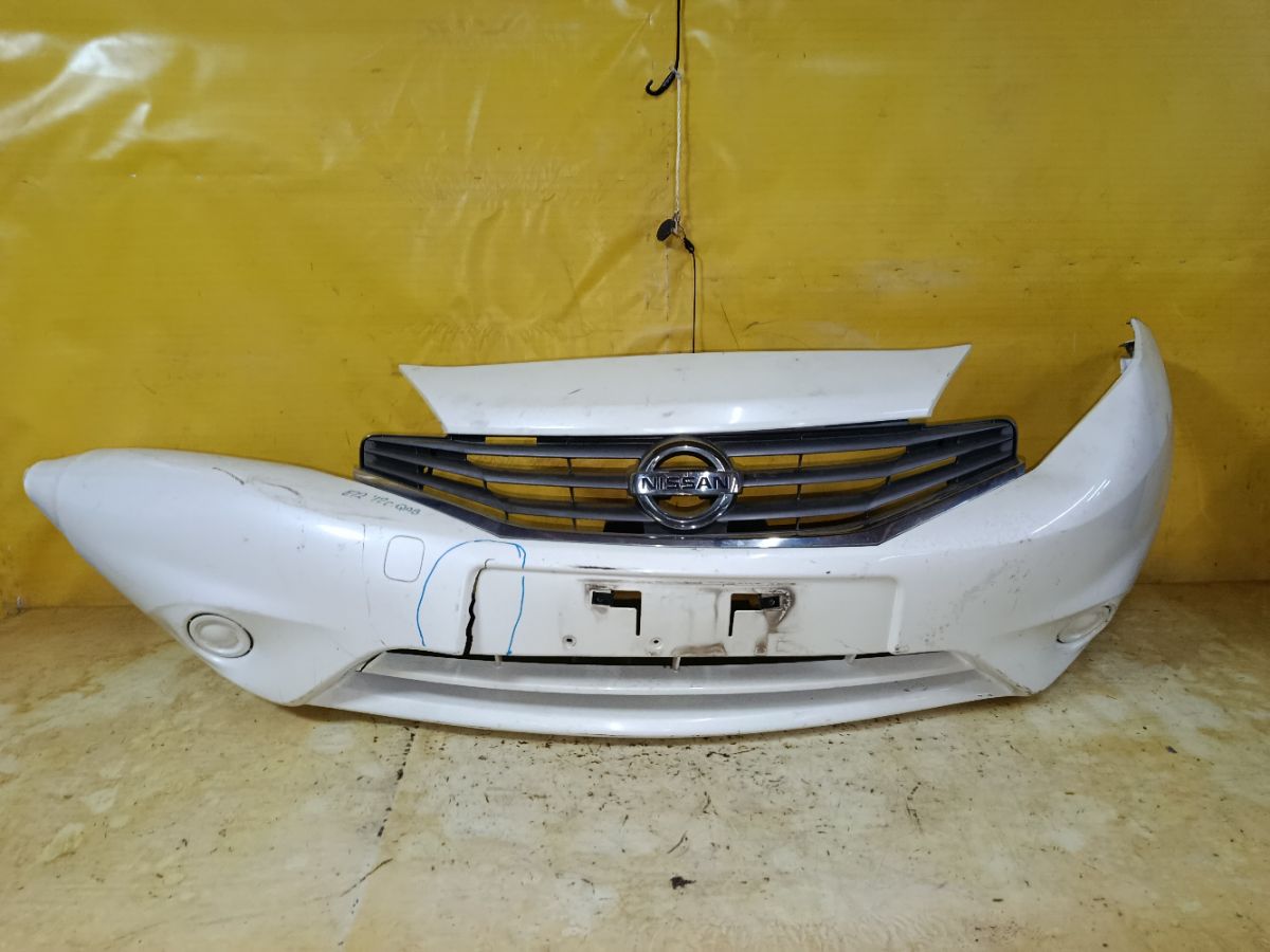 Бампер на Nissan Note E12 Фото 1