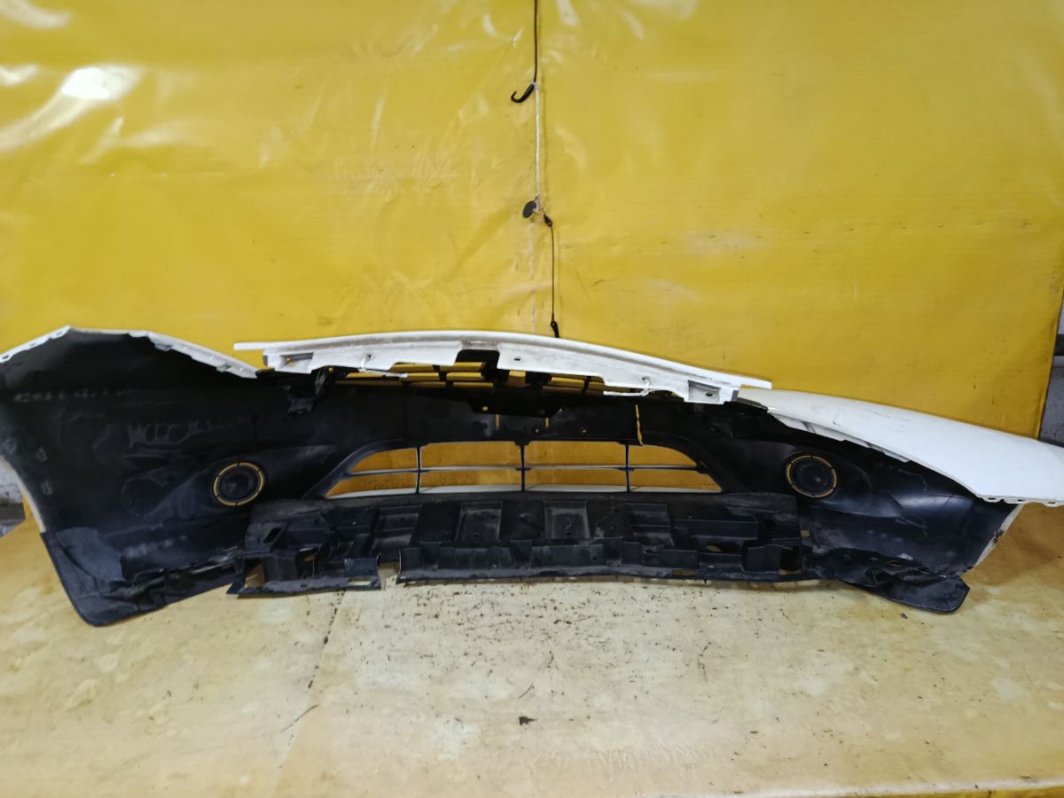 Бампер на Nissan Note E12 Фото 8