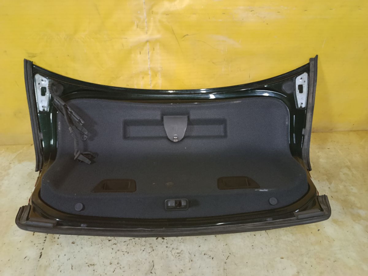 Крышка багажника на Audi A6 4F Фото 6