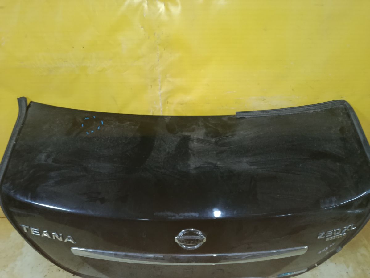 Крышка багажника на Nissan Teana TNJ32 Фото 3