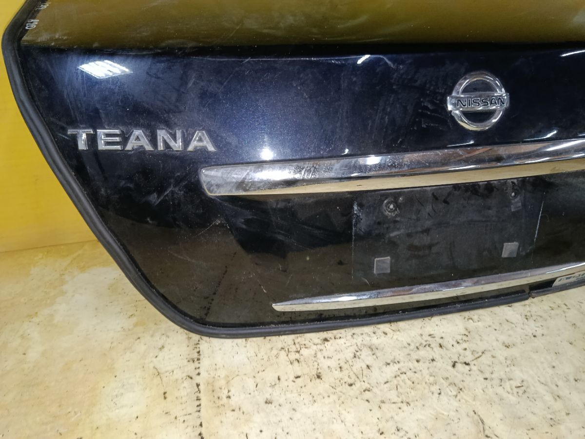 Крышка багажника на Nissan Teana J32 Фото 3