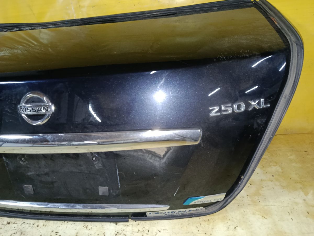 Крышка багажника на Nissan Teana J32 Фото 4