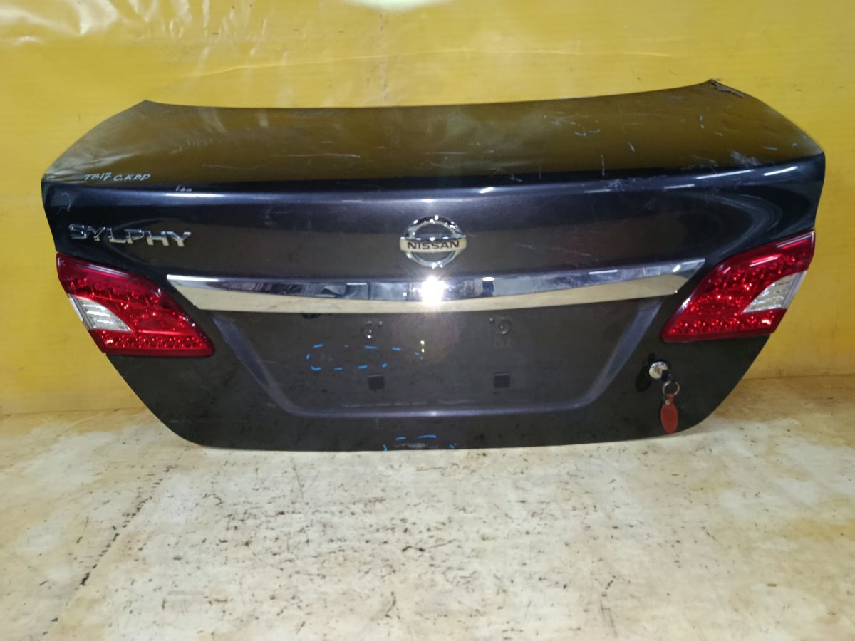 Крышка багажника W0648 W0648 на Nissan Sylphy TB17 Фото 2