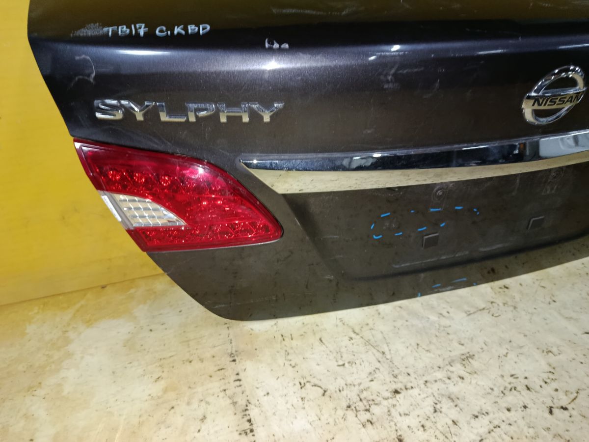 Крышка багажника W0648 W0648 на Nissan Sylphy TB17 Фото 4