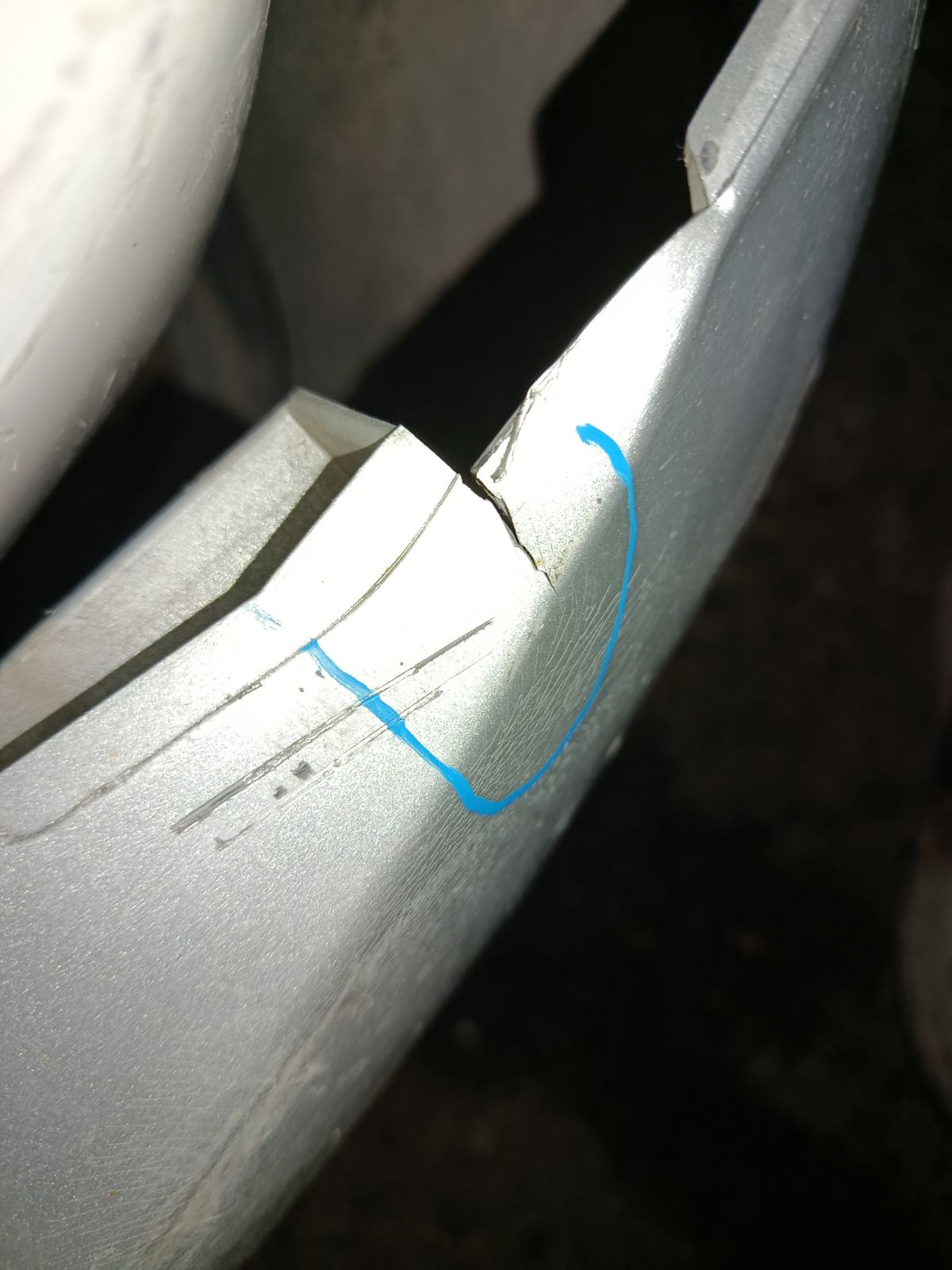 Бампер 52159-63010 на Toyota Opa ZCT15 Фото 8