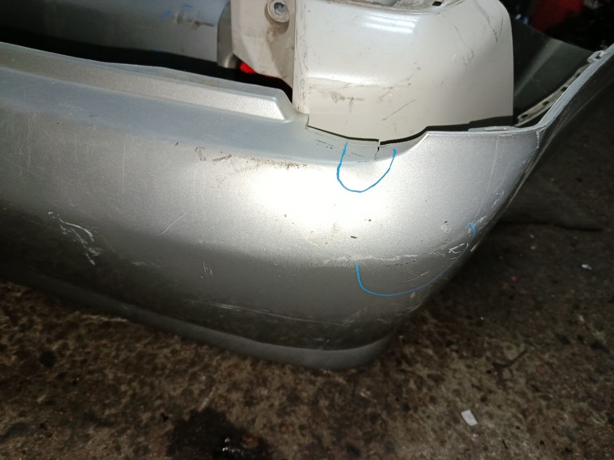 Бампер 52159-63010 на Toyota Opa ZCT15 Фото 9