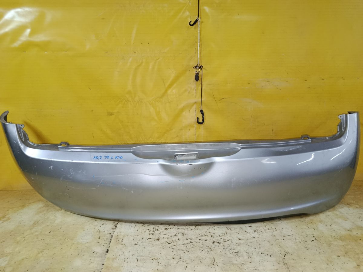 Бампер 85022-CT10H на Nissan March AK12 Фото 1