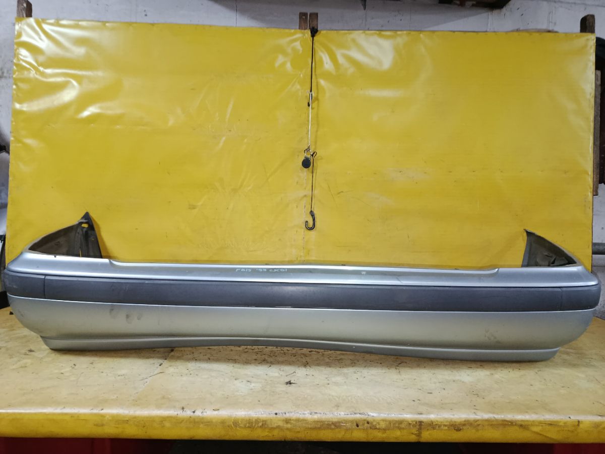 Бампер на Nissan Sunny FB15 Фото 1