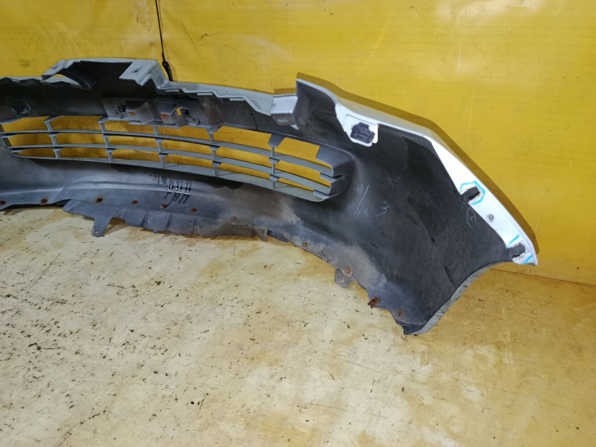 Бампер 62022-AX440 на Nissan March AK12 Фото 8