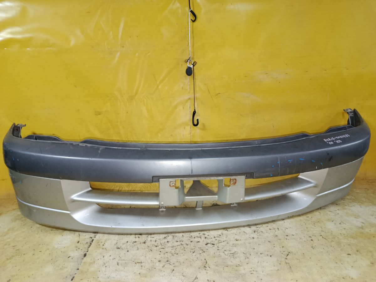 Бампер 52119-46050 на Toyota Raum EXZ15 Фото 1