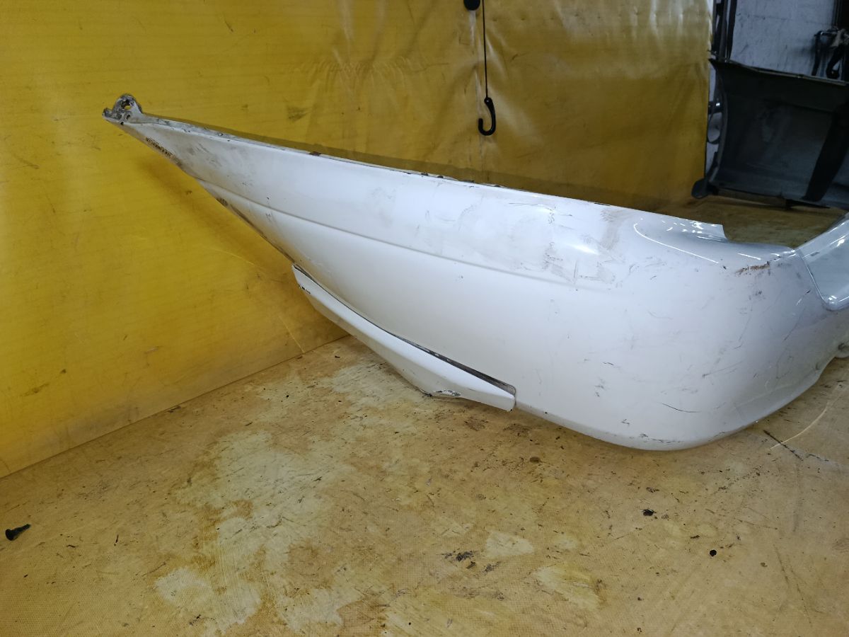 Бампер 57704AE170 на Subaru Legacy Wagon BH5 Фото 3