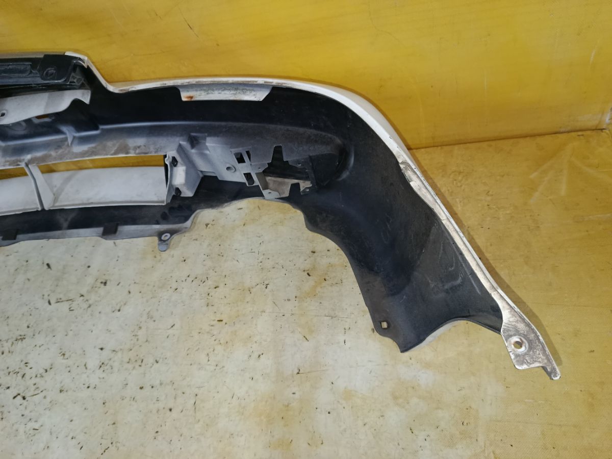 Бампер 62022-8N040 на Nissan Sunny FNB15 Фото 9