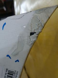 Бампер 62022-8N040 на Nissan Sunny FNB15 Фото 3