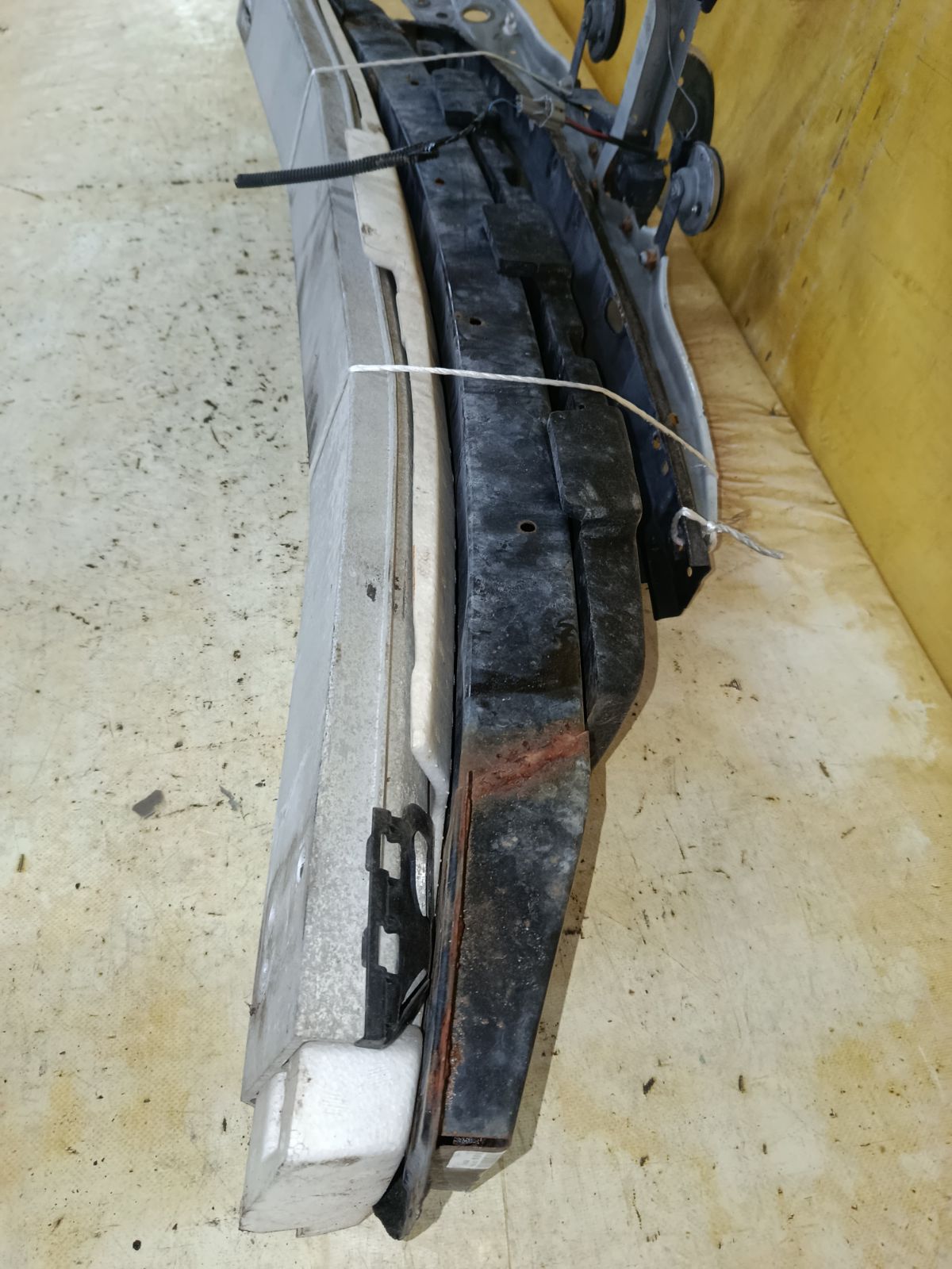 Жесткость бампера на Toyota Camry ACV45 Фото 6