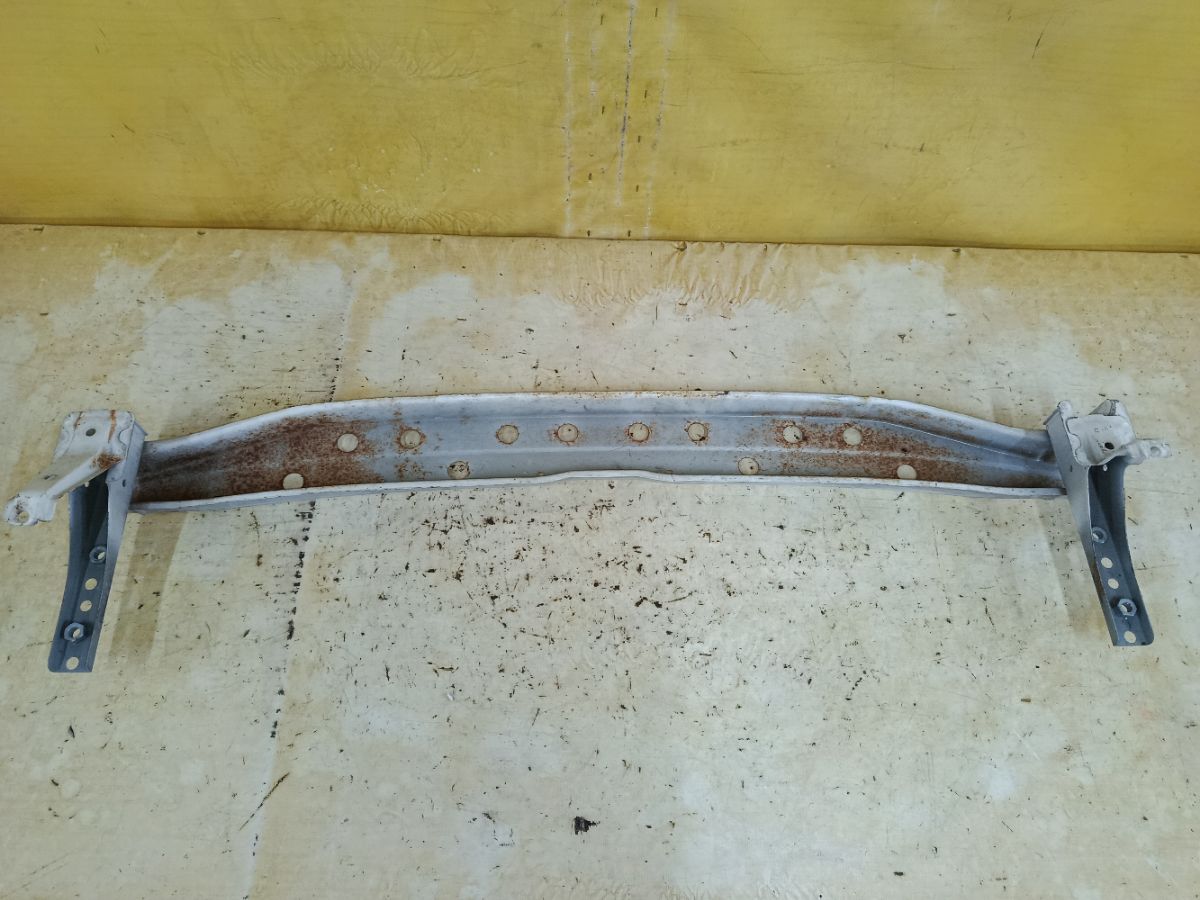 Жесткость бампера на Subaru Legacy Wagon BH5 Фото 4