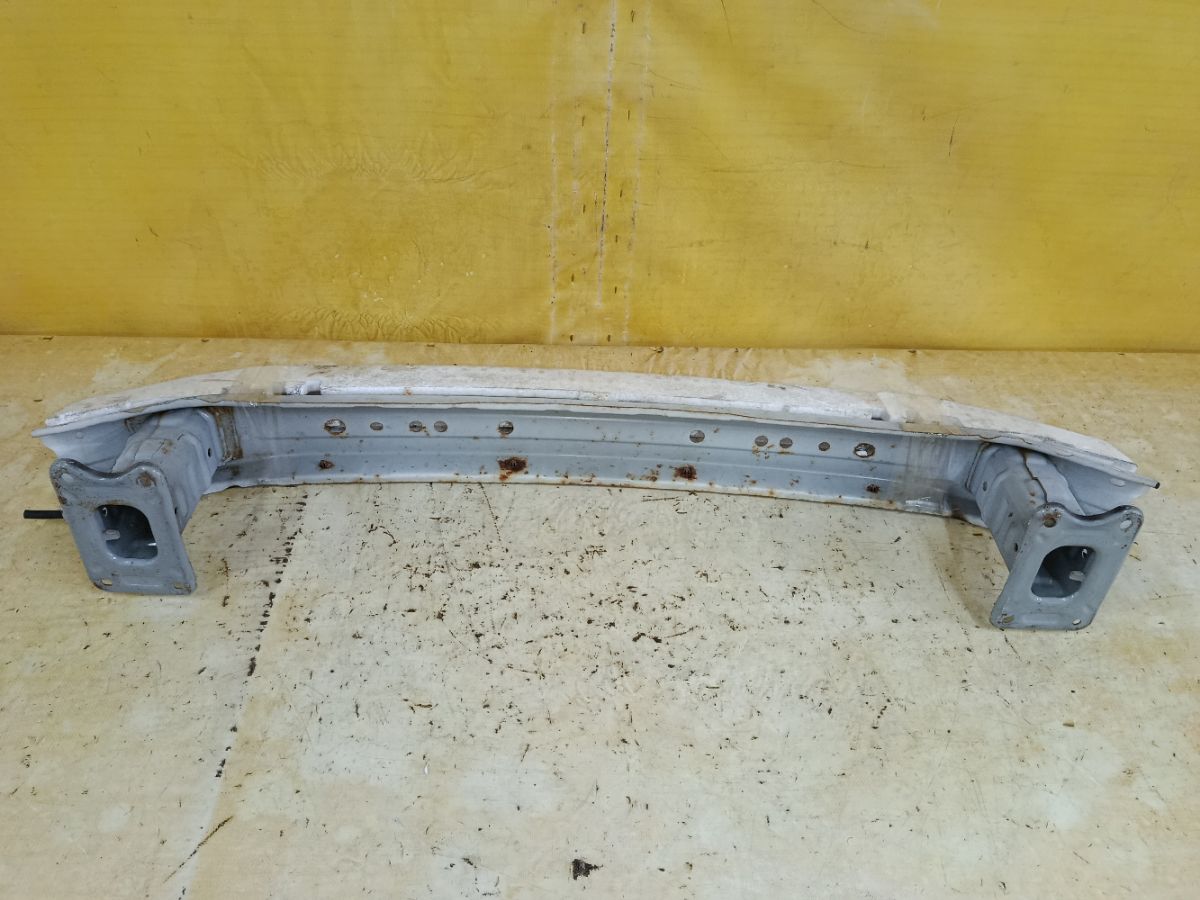 Жесткость бампера 57705AJ120 на Subaru Legacy Wagon BR9 Фото 3