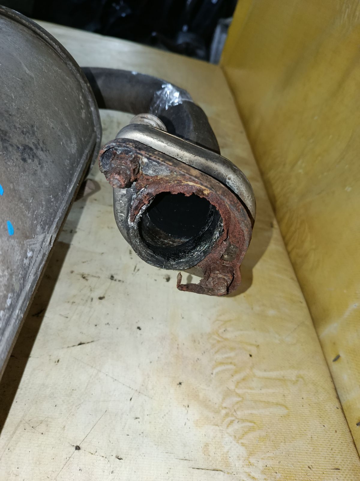 Глушитель на Nissan X-Trail NT30 QR20DE Фото 6