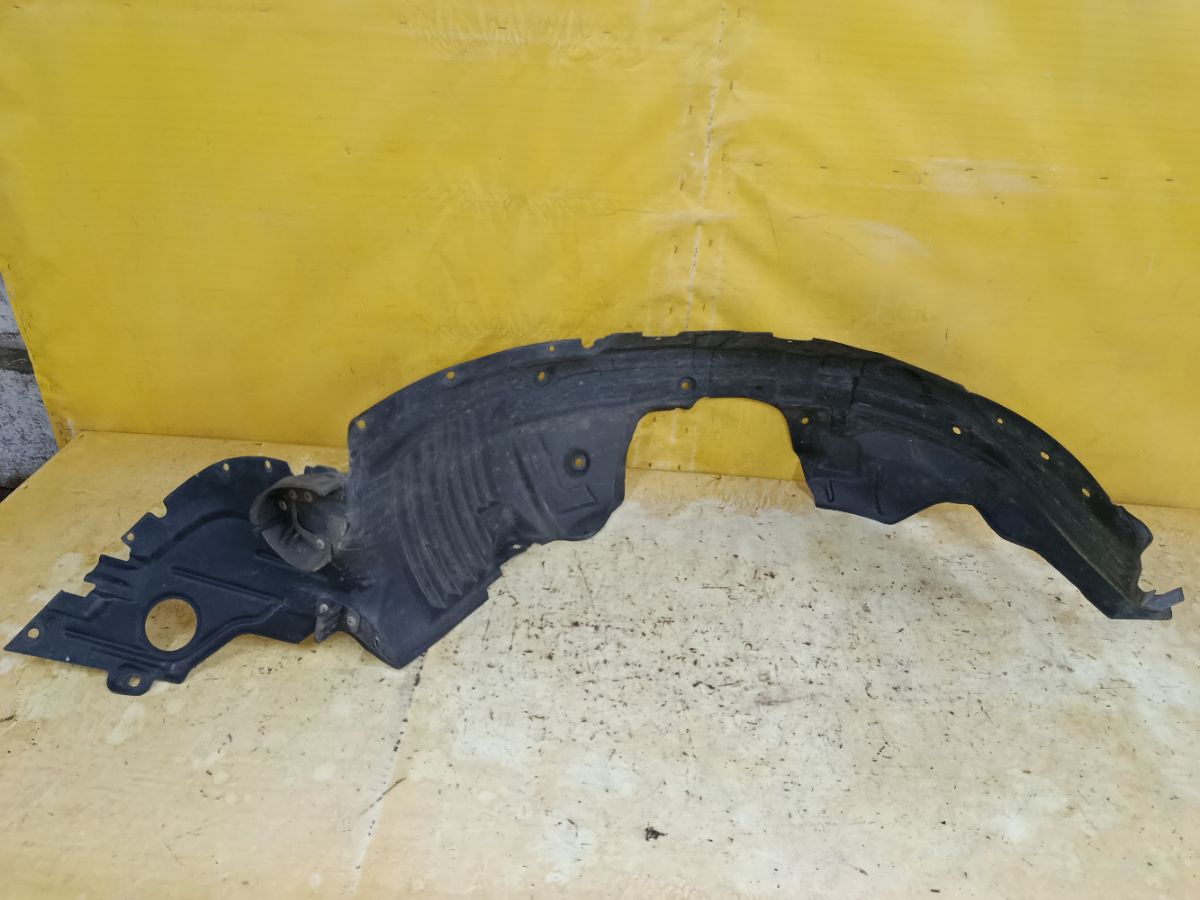 Подкрылок GAA9-56140 на Mazda Atenza GHEFW LF Фото 1