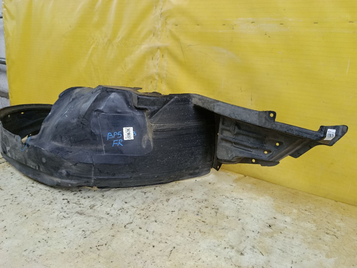 Подкрылок 59110AG000 на Subaru Legacy Wagon BP5 EJ20 Фото 2