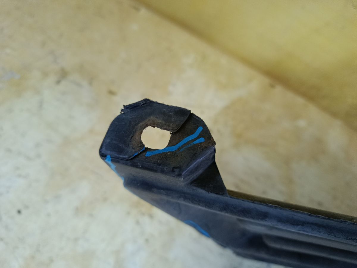 Подкрылок 59110AE010 на Subaru Legacy Wagon BH5 EJ20 Фото 3