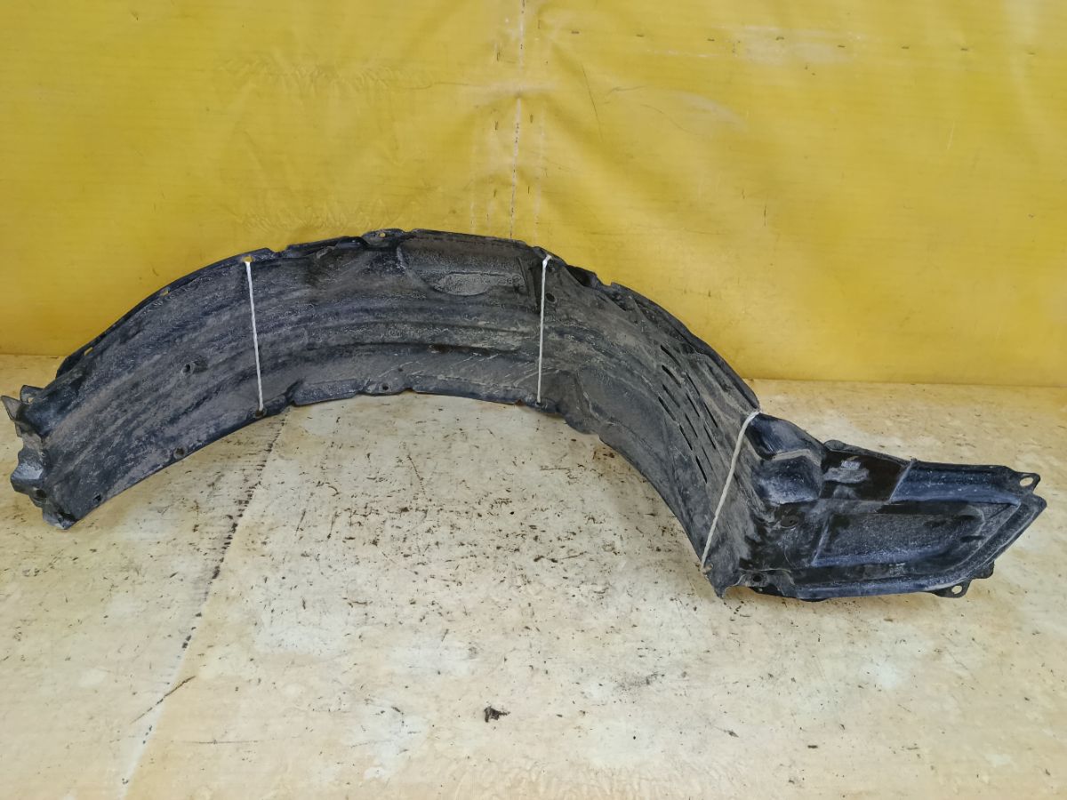 Подкрылок 53875-63010 на Toyota Opa ZCT15 1ZZ-FE Фото 1
