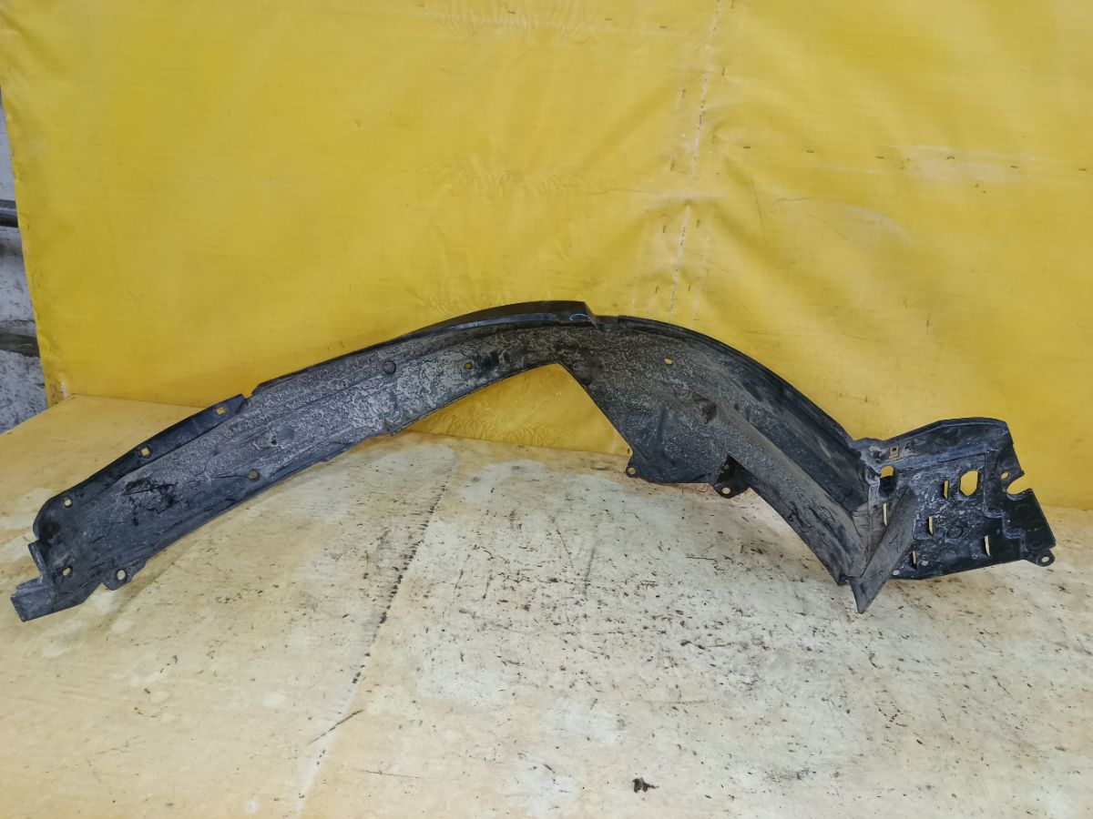 Подкрылок 74100-T6A-00 на Honda Odyssey RC2 Фото 1