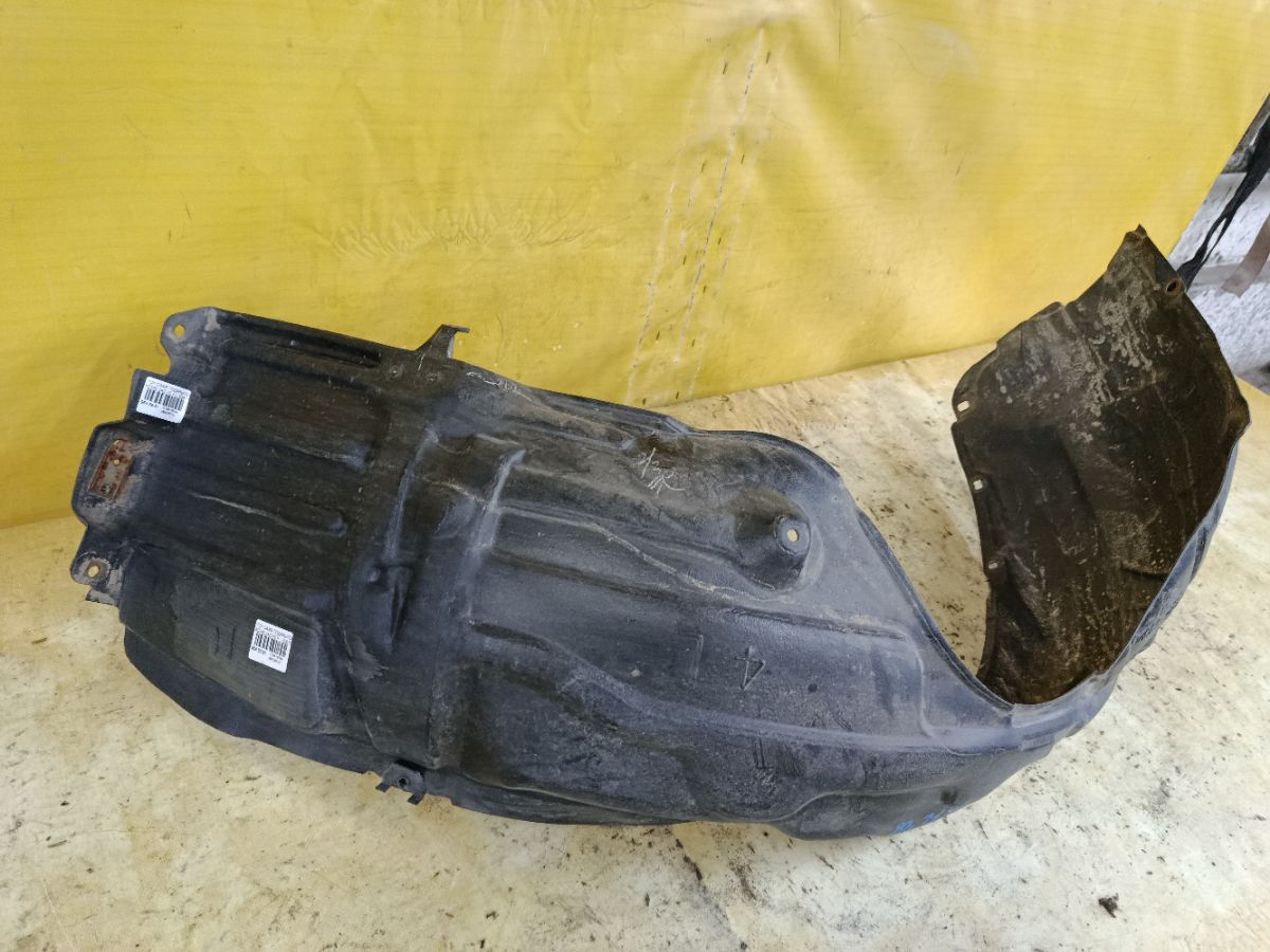 Подкрылок 53876-33150 на Toyota Camry ACV45 2AZ-FE Фото 2