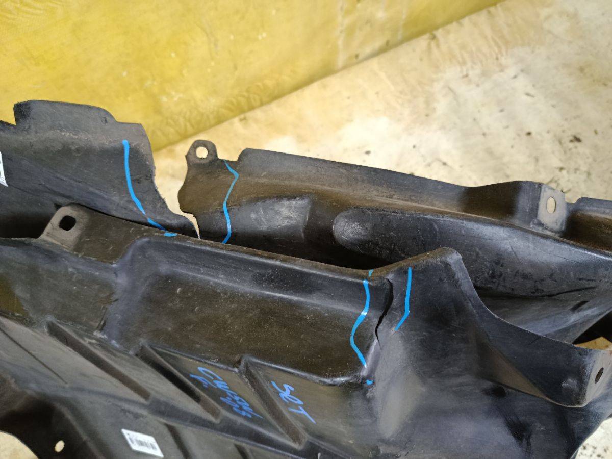 Подкрылок 5370A071, 5370A072 на Mitsubishi Outlander CW5W 4B12 Фото 5