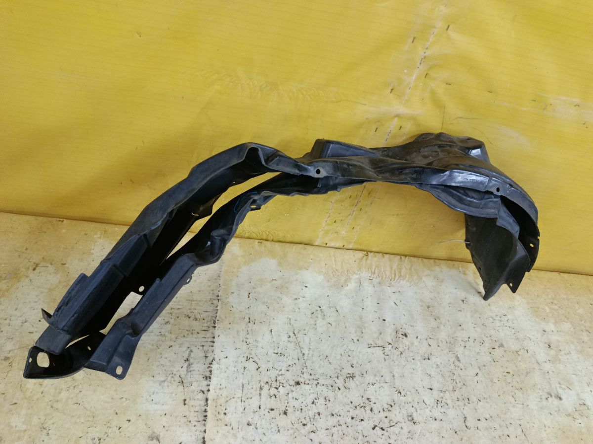 Подкрылок 5370A071, 5370A072 на Mitsubishi Outlander CW5W 4B12 Фото 6