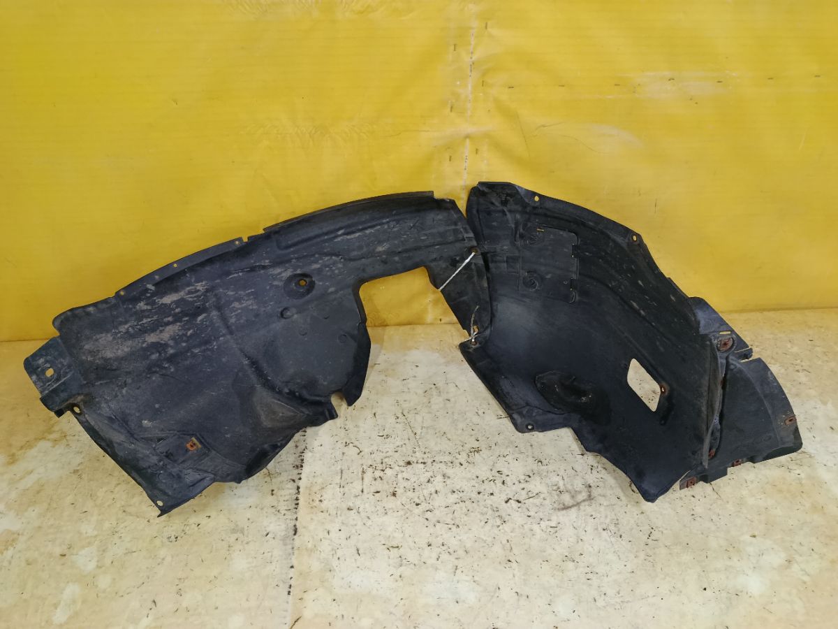 Подкрылок 51717059380, 51717059378 на Bmw 3-Series E91-VS12 N52 Фото 1