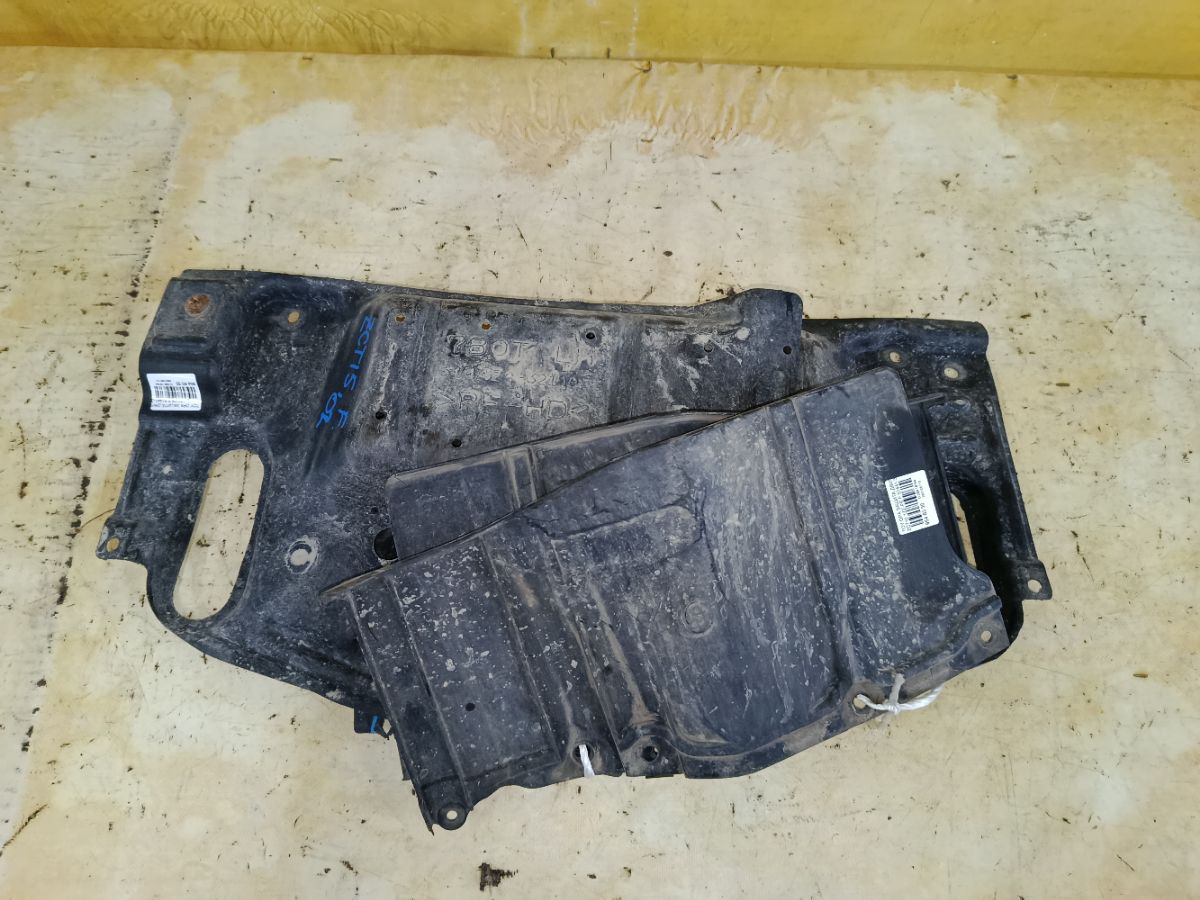 Защита двигателя 51441-32070, 51442-32110, 53736-32060, 53737-32040 на Toyota Opa ZCT15 1ZZ-FE Фото 1