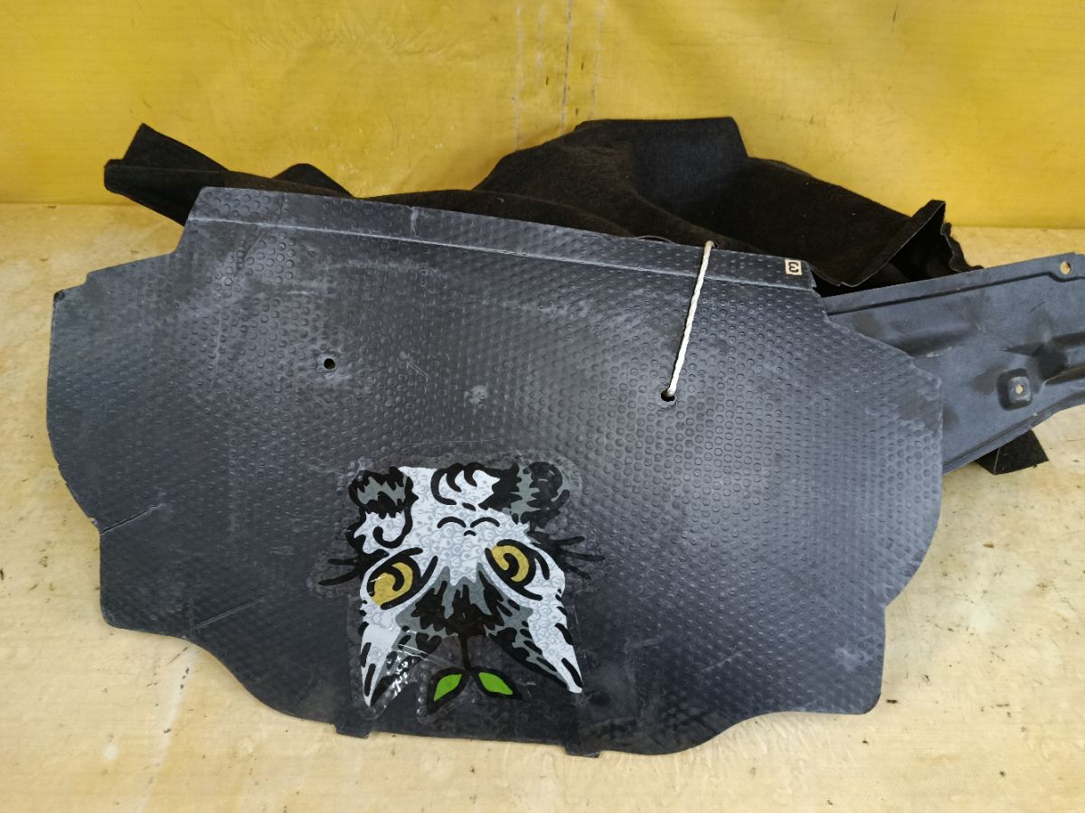 Обшивка багажника 84951-4M470, 84950-4M410, 84920-4M400 на Nissan Sunny FB15 Фото 3