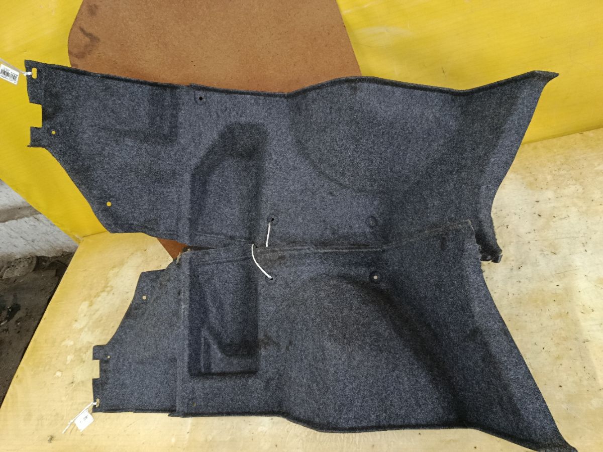 Обшивка багажника на Mitsubishi Lancer Cedia CS2A Фото 2