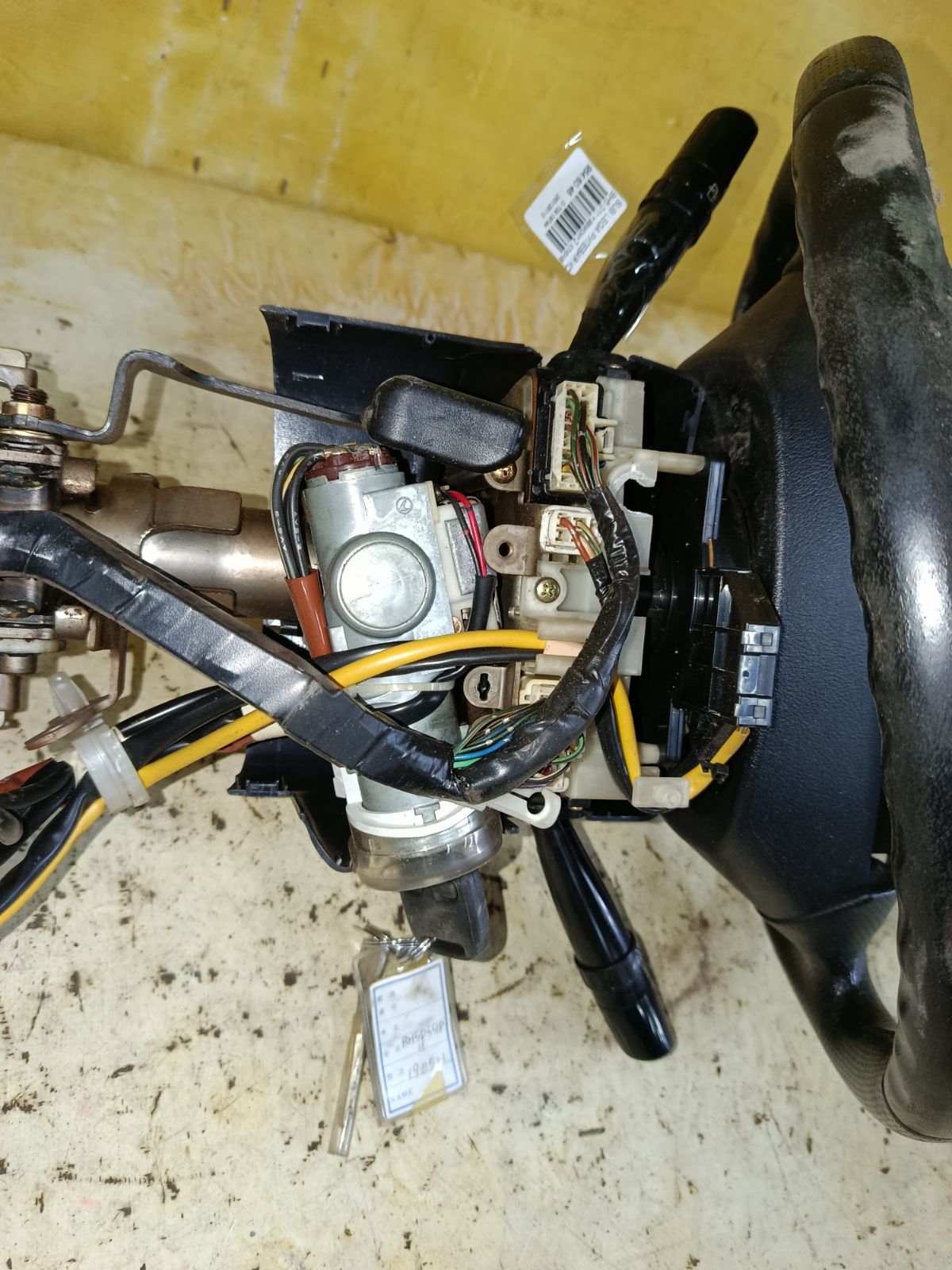 Рулевая колонка на Subaru Legacy Wagon BH5 Фото 4