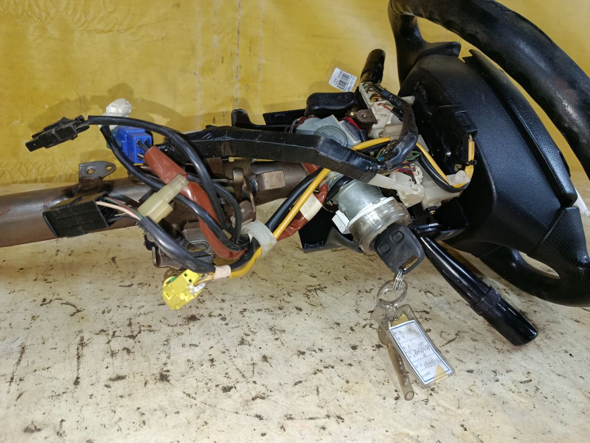 Рулевая колонка на Subaru Legacy Wagon BH5 Фото 5