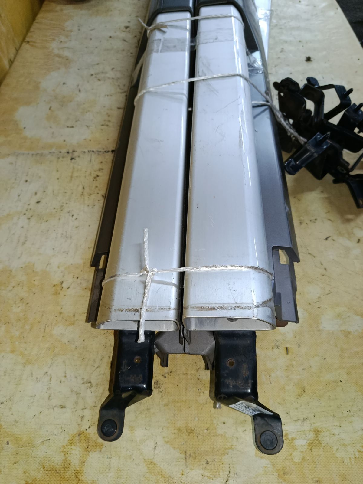 Багажник 73820-8H700, 73821-8H700, 73164-8H700 на Nissan X-Trail NT30 Фото 5