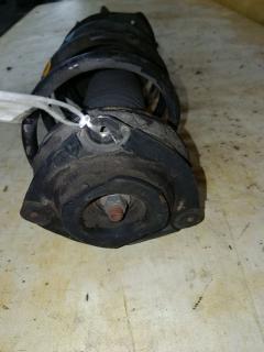 Стойка амортизатора на Nissan Serena FC26 MR20DD Фото 2