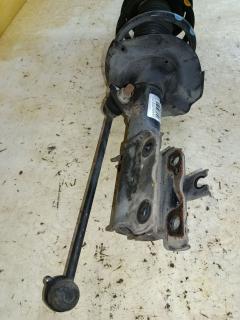 Стойка амортизатора на Nissan Serena FC26 MR20DD Фото 4